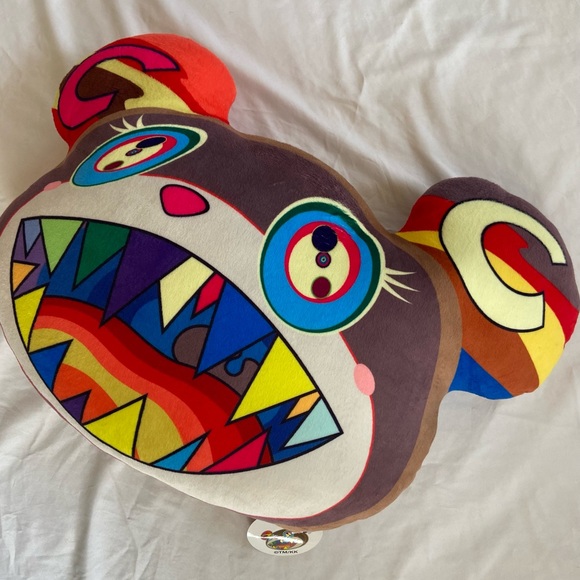 Takashi Murakami ComplexCon Ursa Large Pillow - Picture 3 of 11